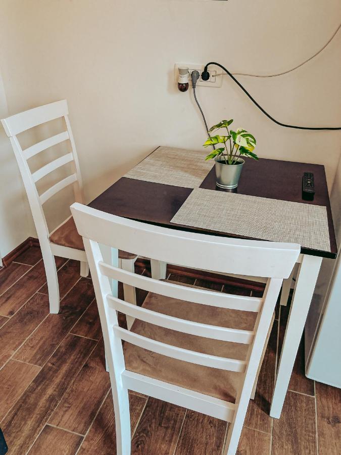 Apartments Ivanovic Idrija Eksteriør bilde