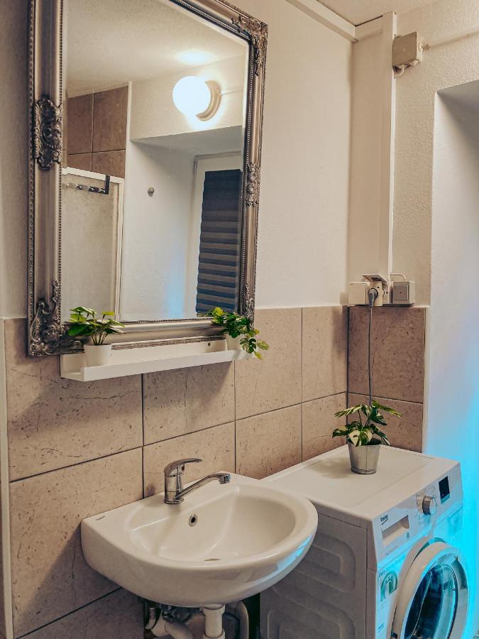 Apartments Ivanovic Idrija Eksteriør bilde