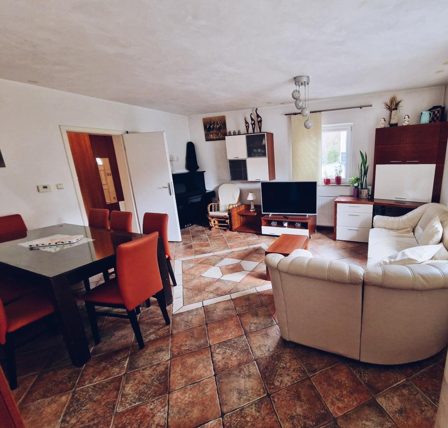 Apartments Ivanovic Idrija Eksteriør bilde