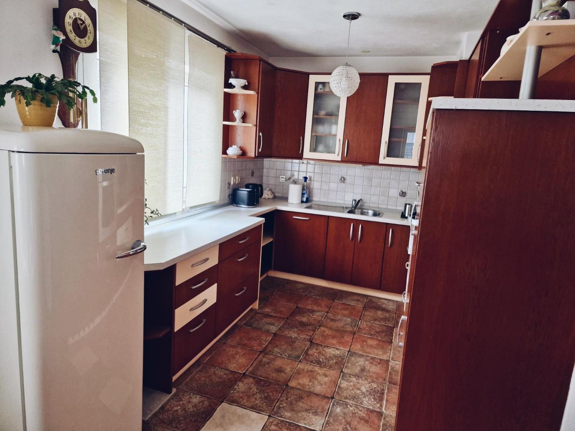 Apartments Ivanovic Idrija Eksteriør bilde